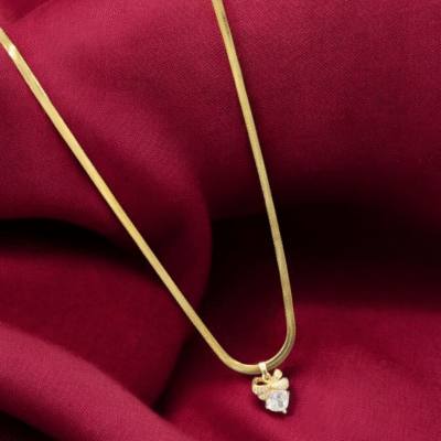 BROAD CHAIN WITH UNIQUE BOW AND STONE PENDANT ANTI TARNISH CHAIN