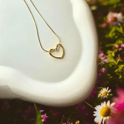 Gold plated anti tarnish with heart hanging pendant  pendant necklace