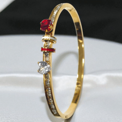 Elegant Anti-Tarnish Kada with Red & White Crystals