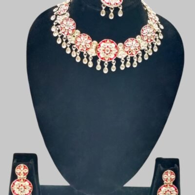 HIGH QUALITY TRENDING MATTE GOLD NECKLACE