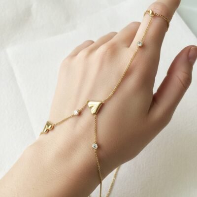 Heart & CZ Dainty Gold Hand Chain Bracelet