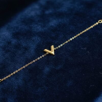 Elegant Geometric V-Motif Bracelet in 18K Gold PVD atb311