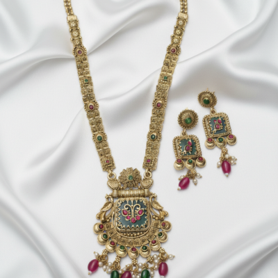 LONG PEARL SET  TRENDING NECKLACE