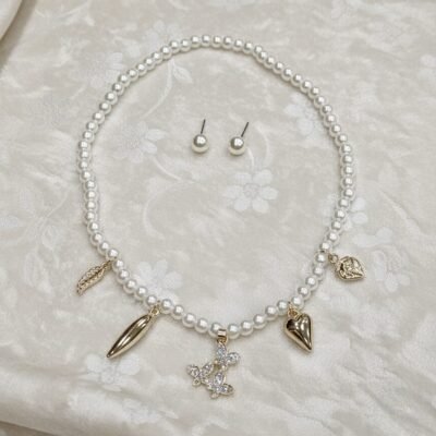 unique trending classic Pearlneckset17