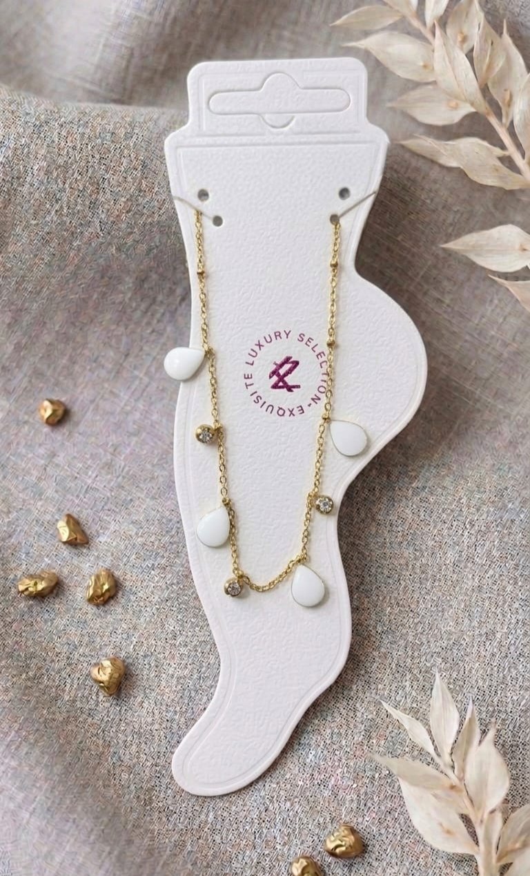 ANKLET211