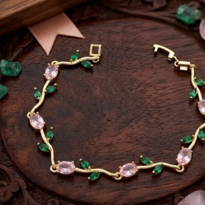 Gold plated tulip multi17 bracelet