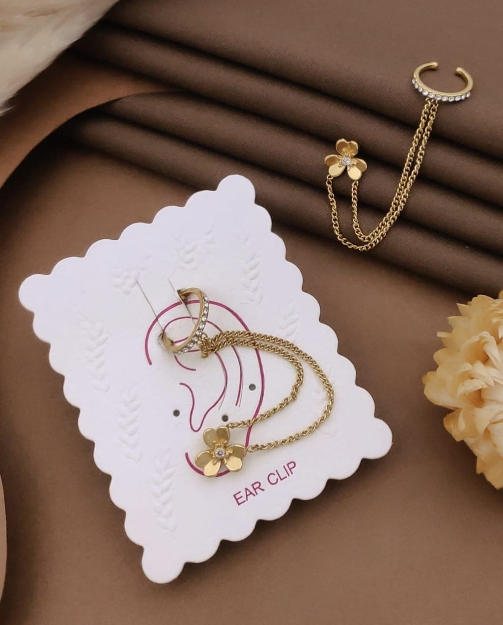 EARCUFF114