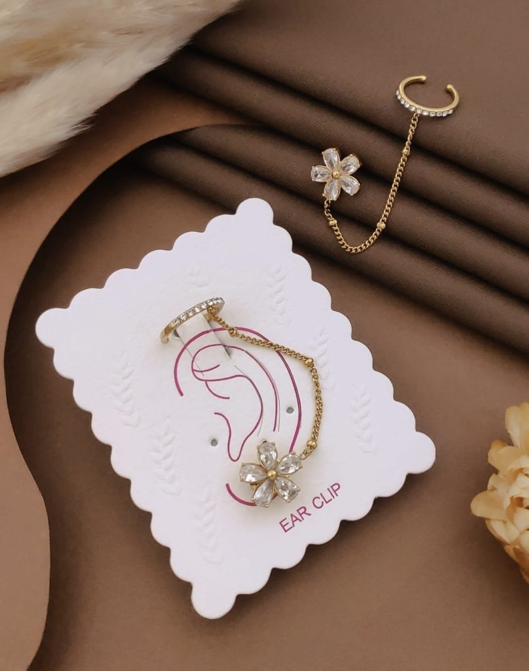 EARCUFF99