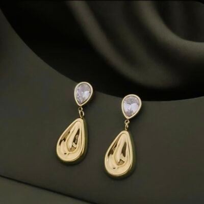 GOLDEN ANTITARNISH  EARRINGS ATE1132