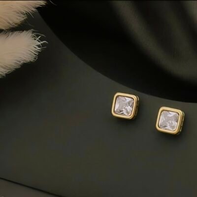 GOLDEN ANTITARNISH  EARRINGS ATE1135