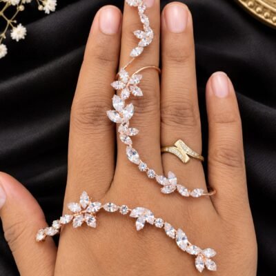 AD ROSEGOLD HAND PANJA SET OPENRING7